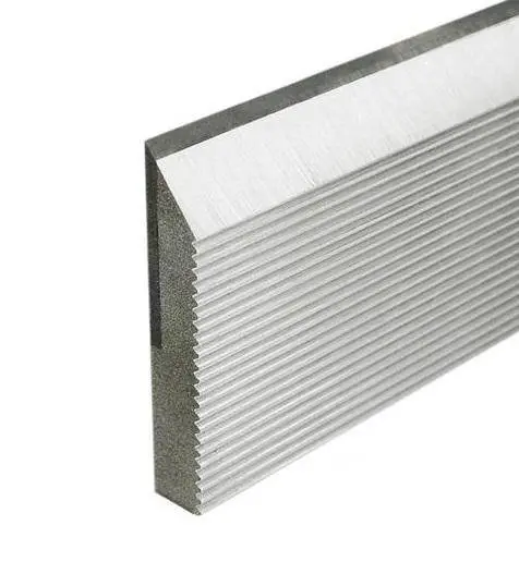 25-Inch Corrugated Moulder Knife With 9/16" Carbide Inlay – 1/4" × 1-1/2" 1