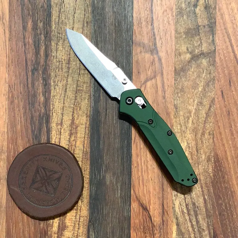 Benchmade Mini Osborne – Compact Green Aluminum Edc Knife With Axis Lock 1