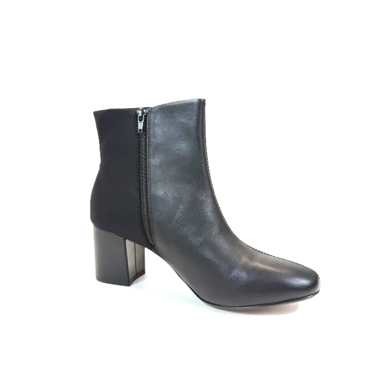 Clarks Chantelle Stone Women’S Fashion Boots – Sleek Black Ankle Style, Size 10 1
