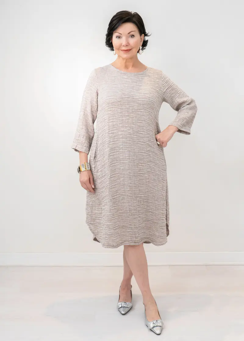 Grizas Curved-Hem Crinkled Silk-Linen Dress 1