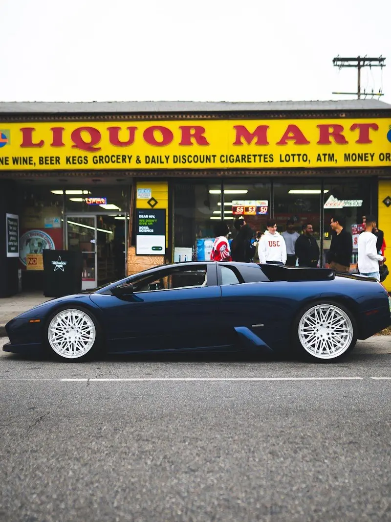 Murcielago Liquor Mart Neon Sign Style 1
