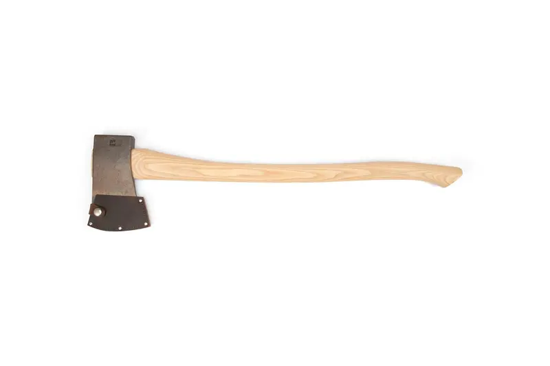 Peavey Boys Axe – 28-Inch Handle With Blade Guard 1