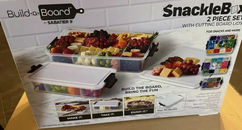 Sabatier Snacklebox Cutting Board Set – 2-Piece With Integrated Lids 1