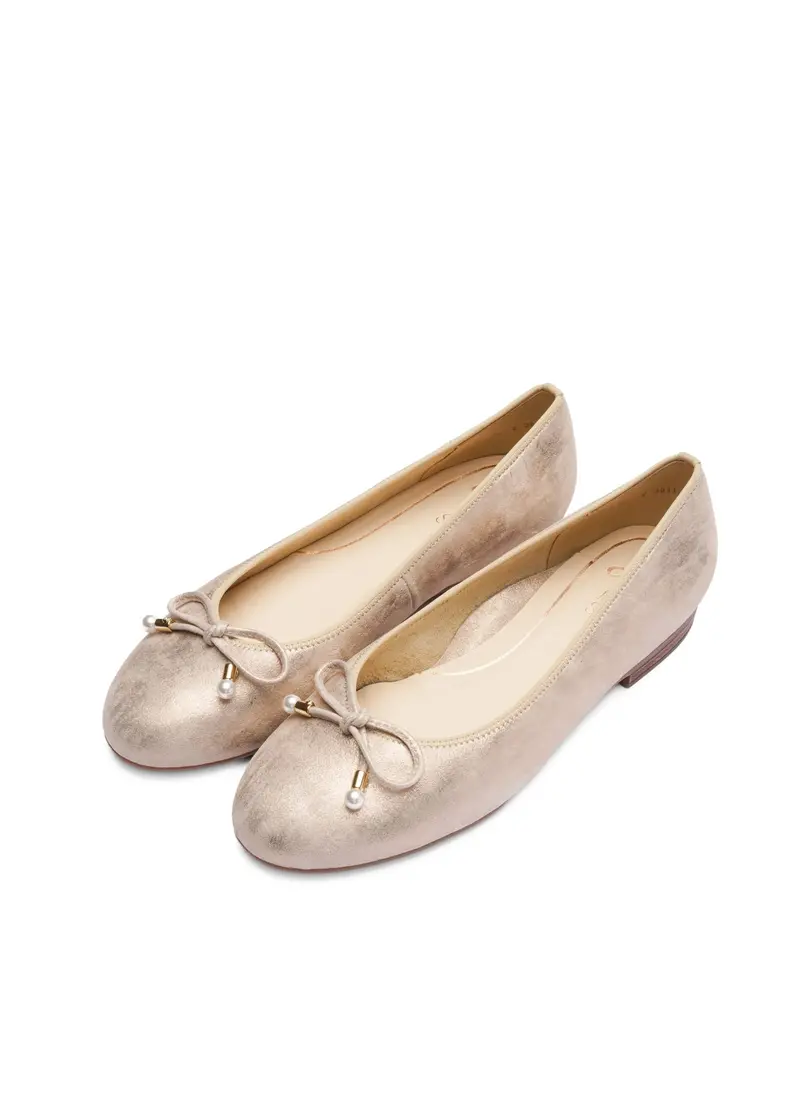 Scout Sardinia Ballet Flats By Ara 1