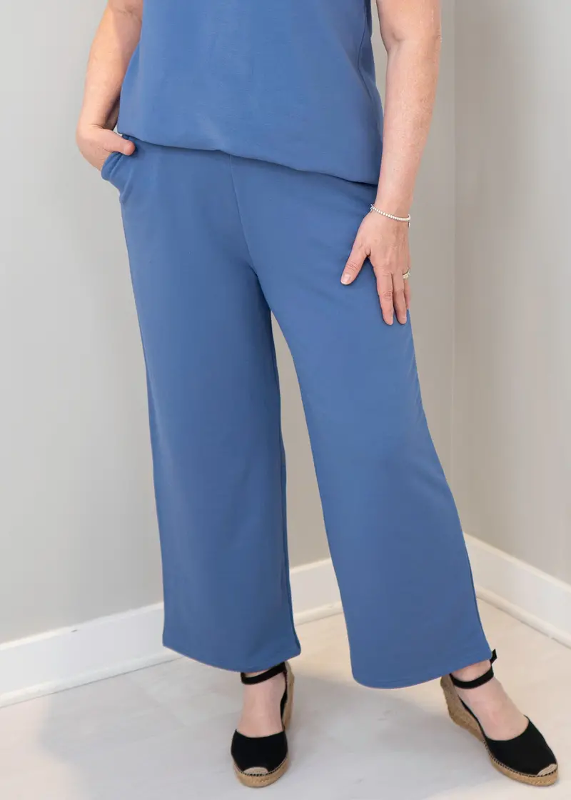 Shepherd'S Bamboo French Terry Crop Pants 1
