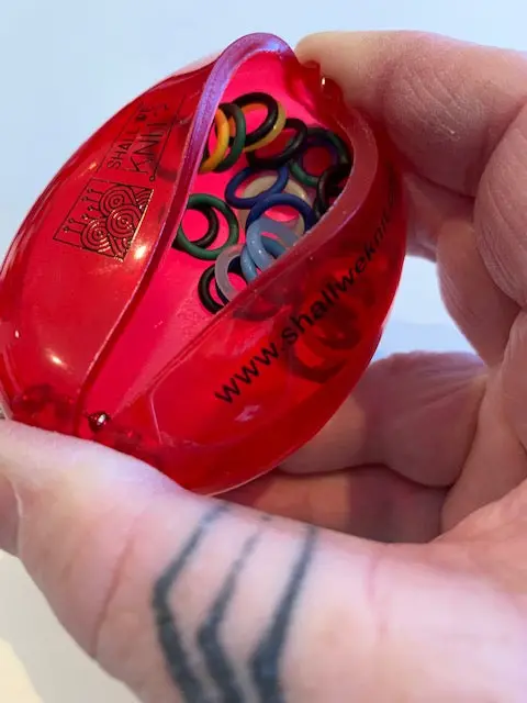 Swk Keychain-Sized Pinch Container For Small Items 1