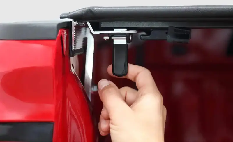 Access Tonnosport 22040189Z Low-Profile Roll-Up Tonneau Cover 1